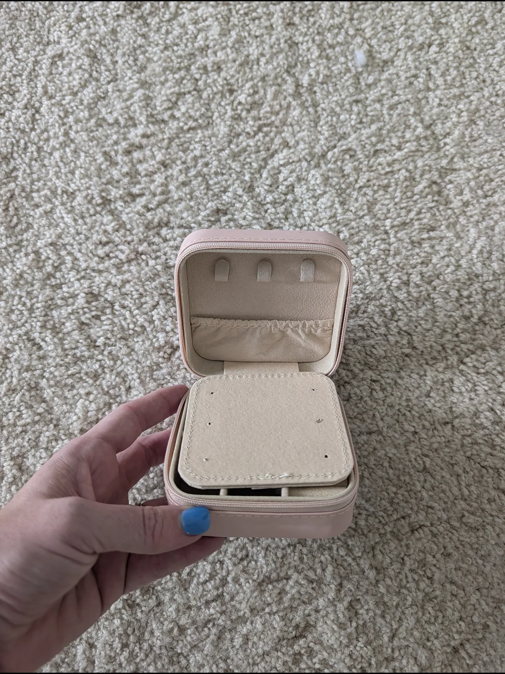 Compact Pink Jewelry Organizer Case with Mirror